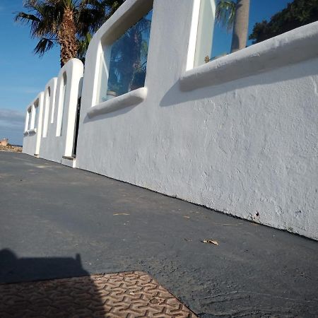 Leilani Cotillo Garden 2 Apartment Exterior photo